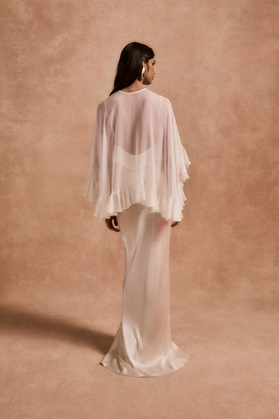 PRECIOSO CAPE IN IVORY SILK CHIFFON